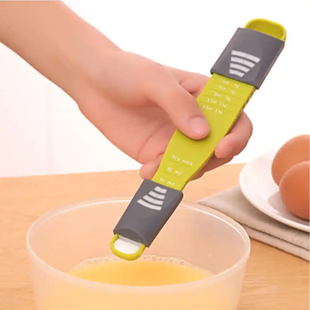Adjustable Sliding Measuring Spoon With Scale At Both Ends, Nine-speed  All-in-one Hand-held Measuring Spoon Adjustable (1 Piece, Green)