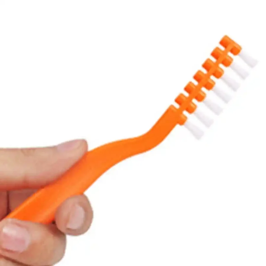 SpiderJuice 1Pc Hanging Keyboard Cleaning Brush For Any Gap Cleaning