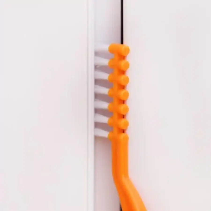 SpiderJuice 1Pc Hanging Keyboard Cleaning Brush For Any Gap Cleaning - Image 8