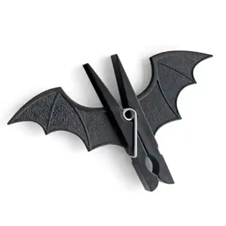 SpiderJuice 6Pcs Halloween Decoration Spooky Vampire Bat Pegs Clothesline Hanger Clips